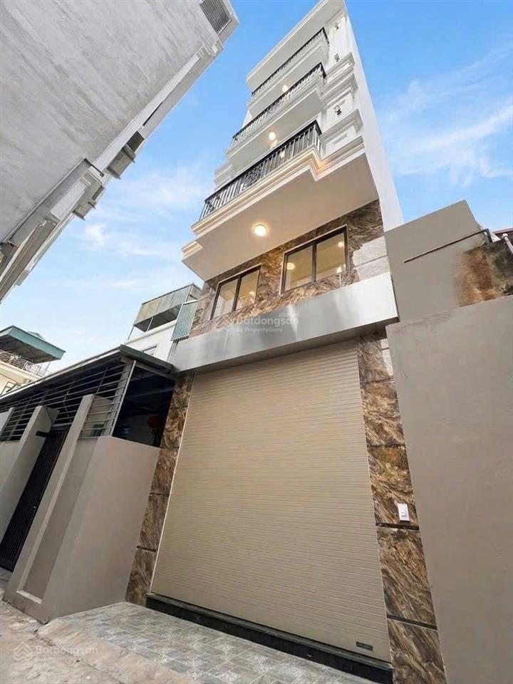 Bán gấp nhà đẹp, 5 phòng, 3wc, 65m2 tại tả thanh oai, đại thanh giá 5,7 tỷ 0983 860 ***
