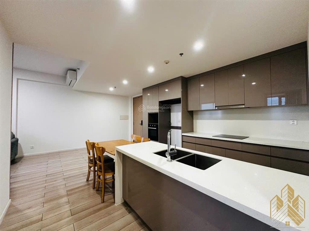 Hàng hiếm 3pn full masteri centre point view trực diện công viên 36ha 8.750 tỷ sẵn sổ