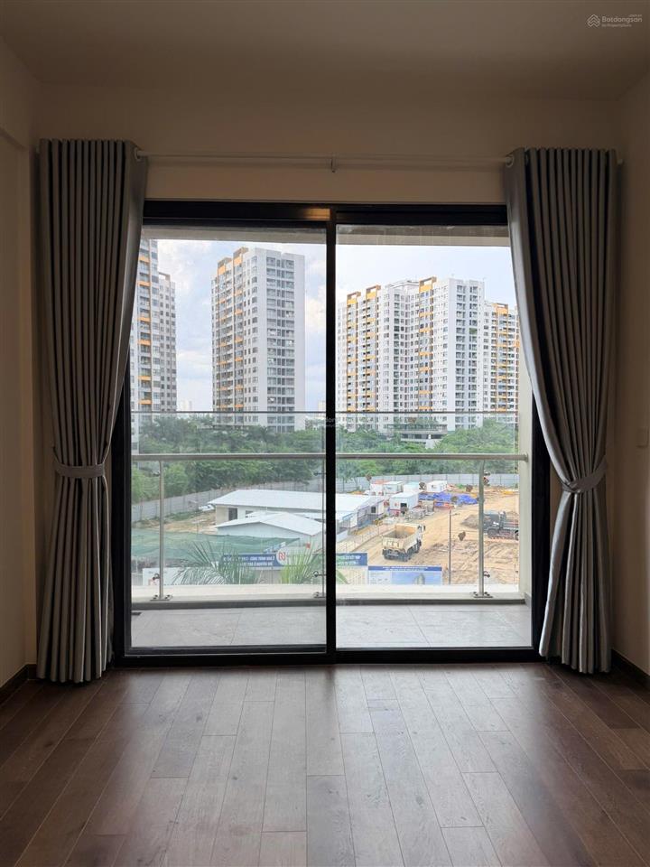 Bán nhanh chỉ 3,8 tỷ cho căn panorama 61m22pn1wc sẵn sổ hồng