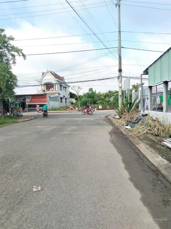 Đất ngộp diện tích 85,5m2 khu dân cư sát bên thị trấn cần đước, mặt tiền quốc lộ 50 giá 630 triệu