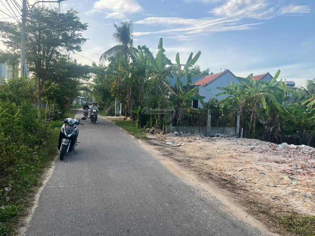 Bán đất mặt tiền đường duy tân, hà lam 347.9m2, mặt tiền 12m 1.95 tỷ