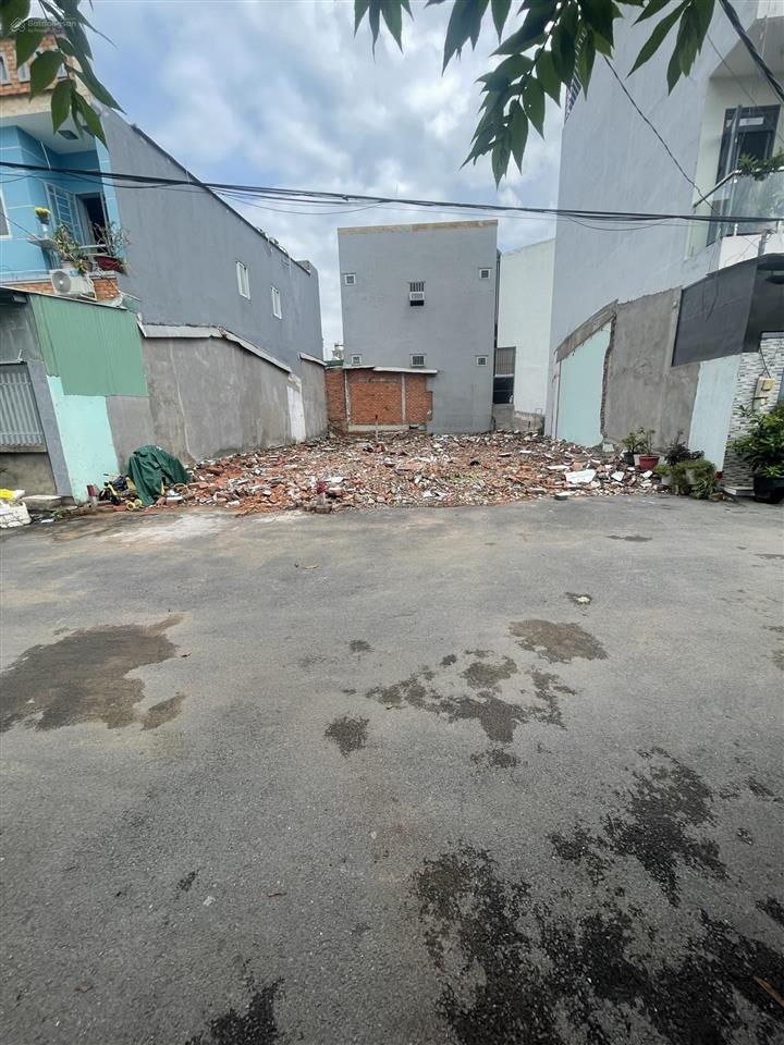 5 tỷ lô đất phường tăng nhơn phú b 63m2 quận 9