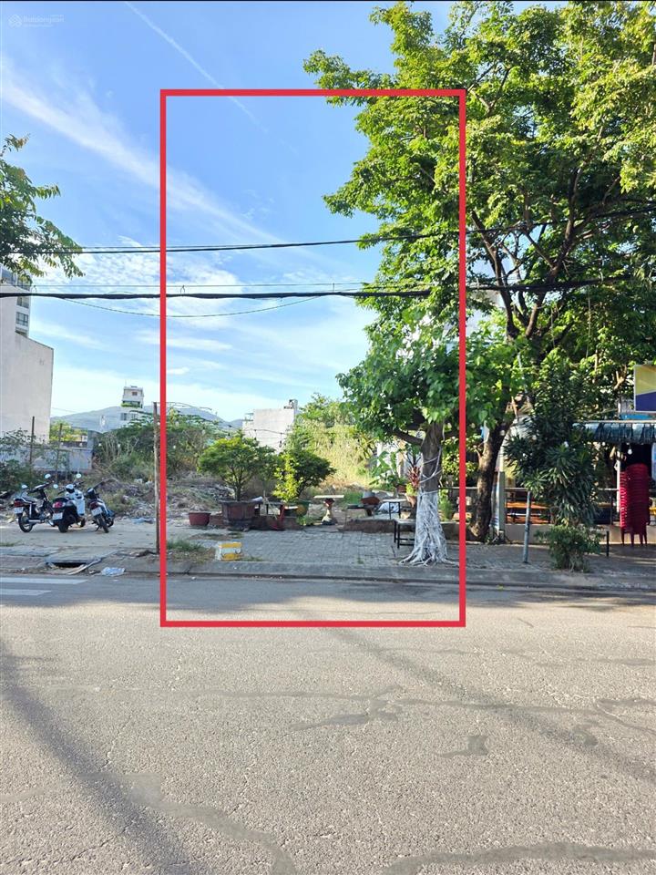 Đất mt đường hồ thấu sát biển giá tốt