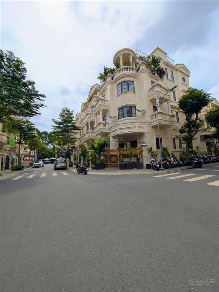Căn góc cityland park hills ngay lotte mart thang máy vị trí đẹp