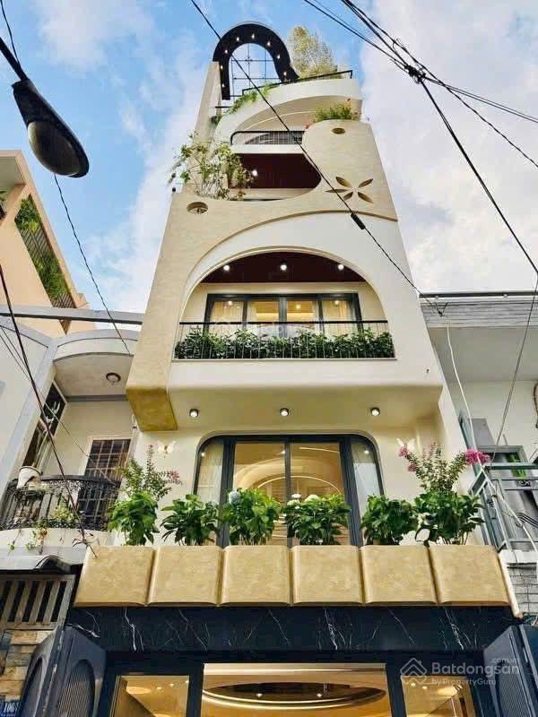 Nhà phố thiết kế hiện đại có thang máy 1 xẹt bờ kè kênh tham lương xây mới lửng 4 lầu hẻm thông 6m