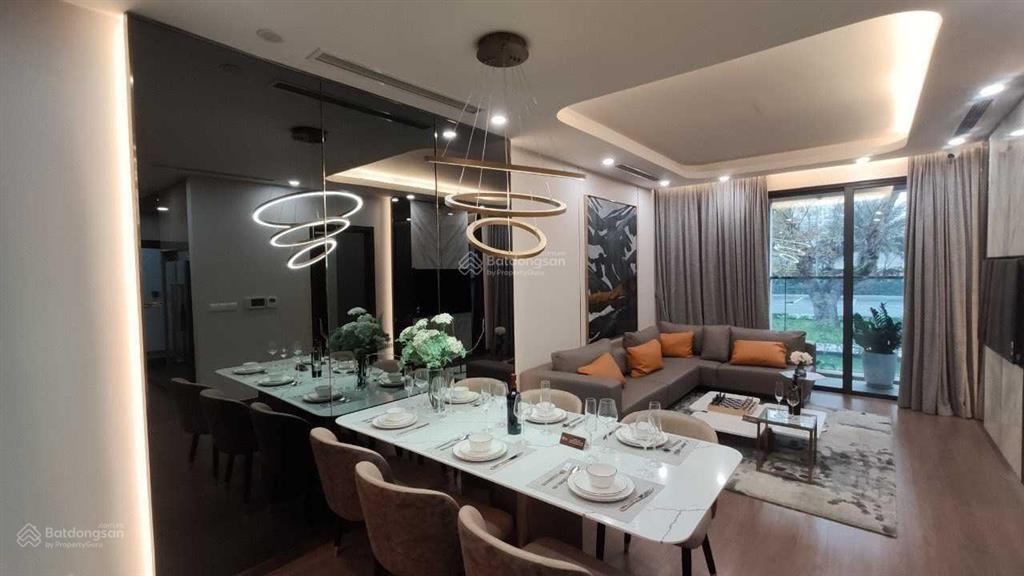 Hiếm 1 căn hiếm có 2 ngủ 2 wc 86m2 sky park full nội thất bao toàn bộ phí sang tên, xem nhà 24/7