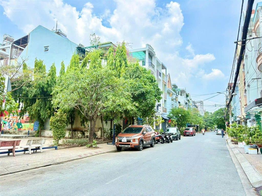 Nhà ngay công viên 90 trần văn ơn (4x14m) 2 lầu giá 7.9 tỷ