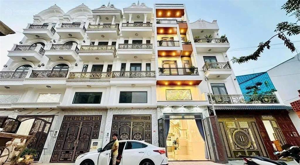 Nhà phố khu vip nguyễn ảnh thủ 57m2 đúc 1 lửng 3 lầu đường thông 8m vỉa hè