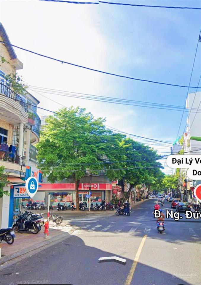 Nhà 2,5 tầng mặt tiền đường hồng bàng, vị trí kinh doanh ok. giá 10,350 tỷ