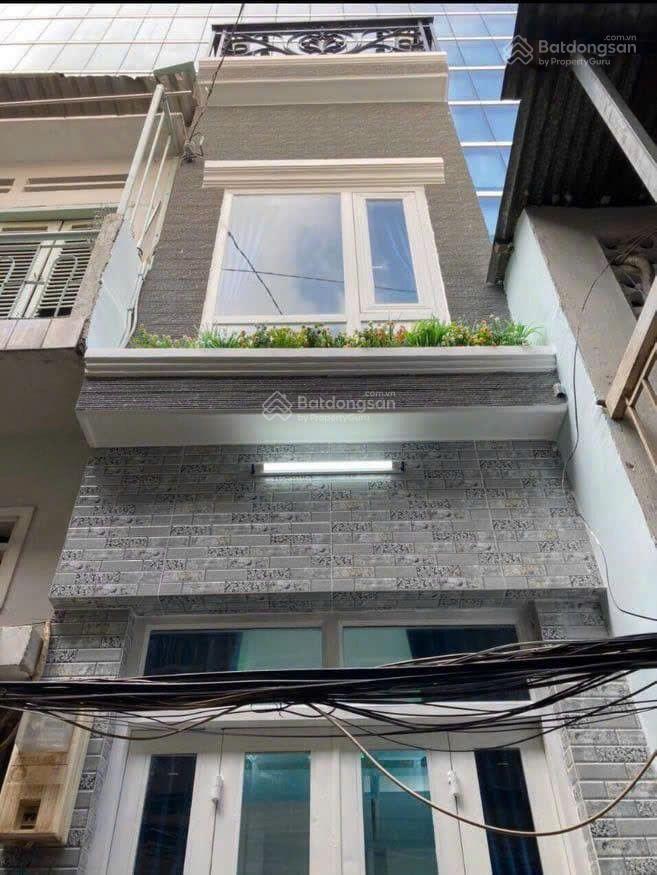 Bán nhà riêng hẻm đoàn văn bơ, 2 tỷ, 9,28m2, 2 tầng, 1pn, 1wc, chính chủ bán gấp