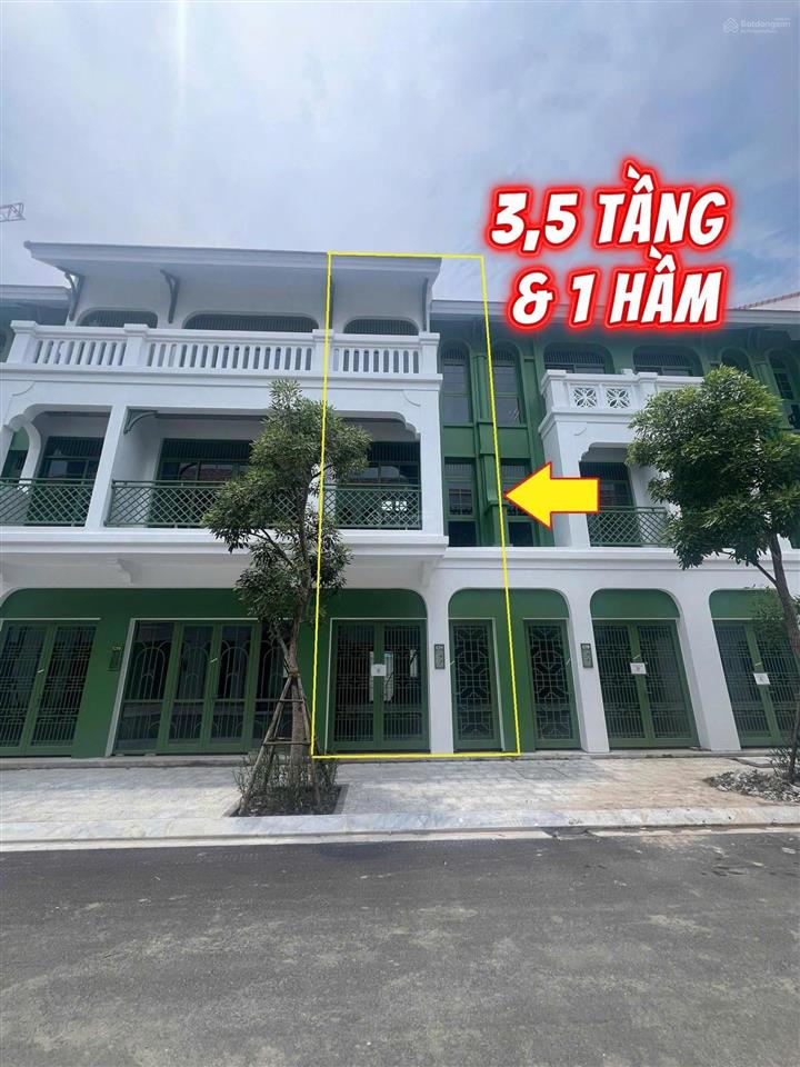 Cắt lô liền kề sun hà nam, căn áp góc, dt 56m2 xây 3,5 tầng và 1 hầm giá 3,7 tỷ