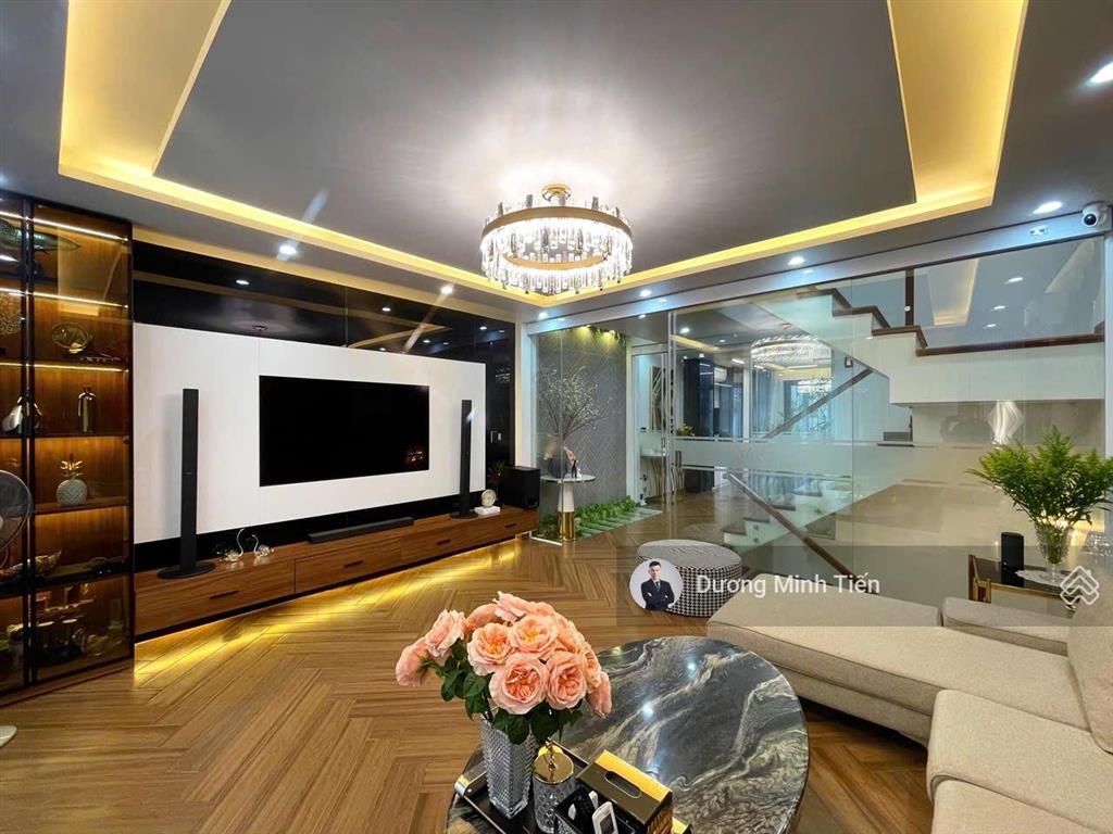 Nhà 5 tầng thang máy tuyến 2 lê hồng phong gần apollo 86m2 ngang 5m đông nam