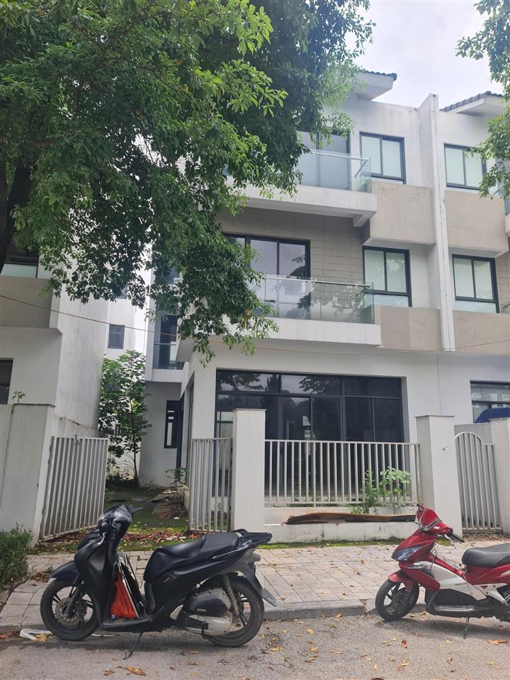 Biệt thự nam cường sol lake villa view công viên cây đàn giá 26 tỷ