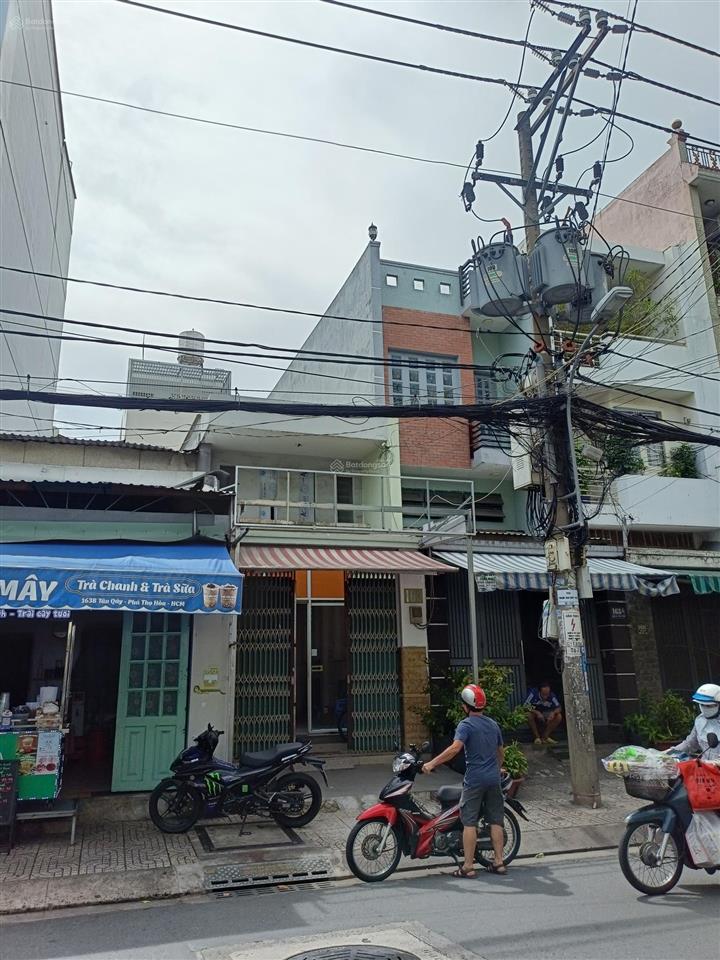 Nhà mt đường tân quý dtcn lên đến 66m2 ngang 4,4x16,5m đoạn buôn bán đông đúc, sát chợ aeon mall