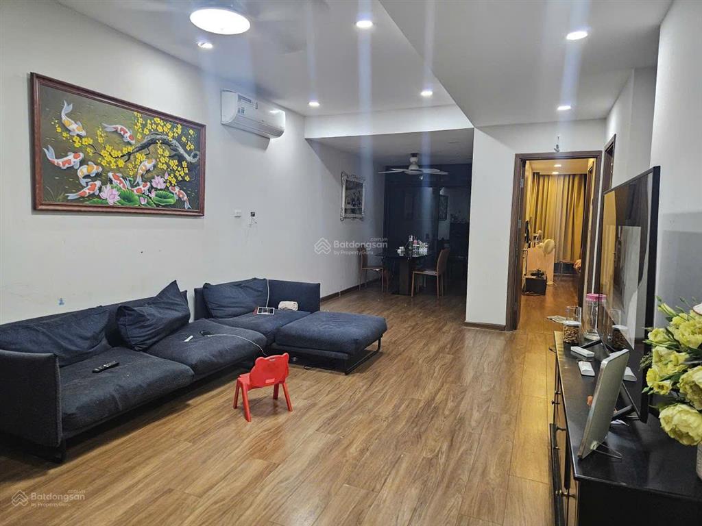 Bán căn hộ chung cư tòa ct2 d1 vov mễ trì, đại mỗ. dt 74m2 2pn full đồ, 4,8 tỷ. 0983 237 ***