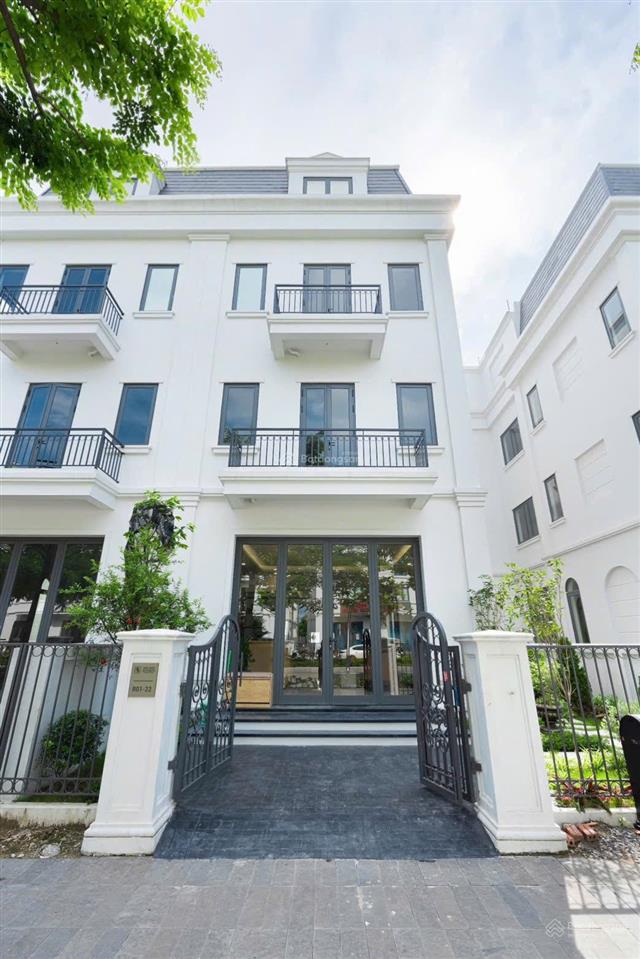 Giảm 10 tỷ biệt thự dương nội solasta mansion. sổ đỏ vào tên trực tiếp cđt nam cường.