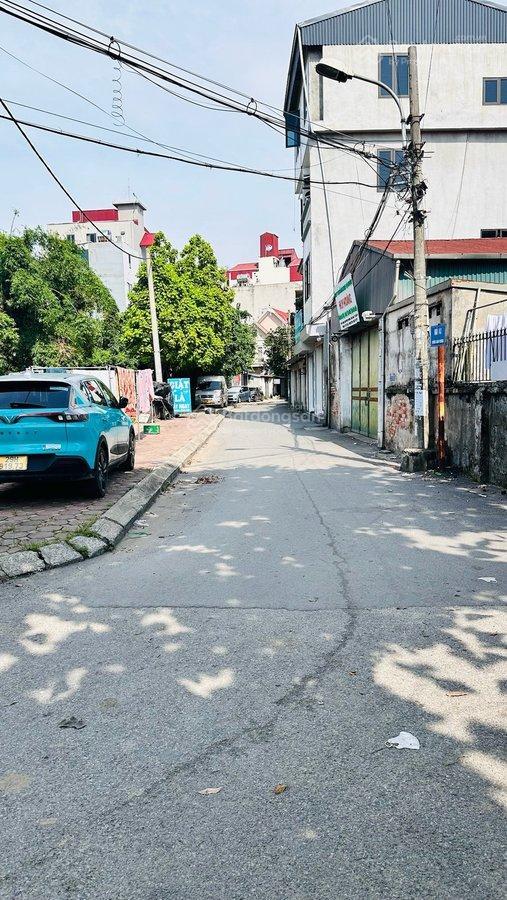 Hạ chào 1 tỷ, giá mới nhỉnh 11 tỷ có nhà ô tô đỗ cửa, view hồ tại nam từ liêm!