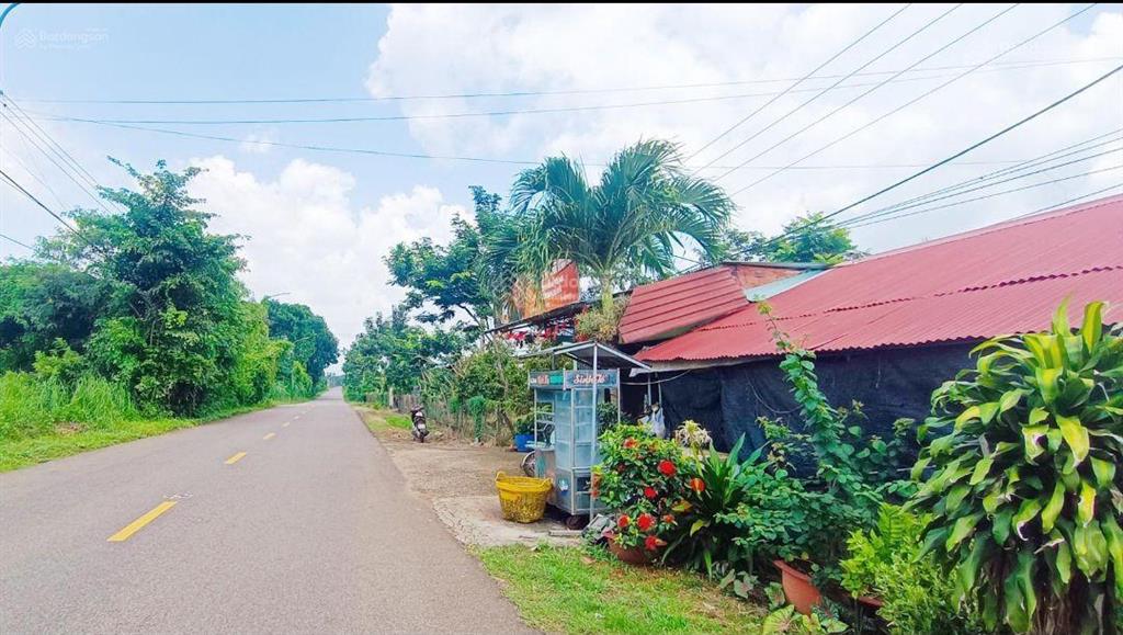 4 tỷ nhà vườn 2 mt gần dự án kcn cù bị dt1202 m2 đường láng lớn xà bang vị trí siêu đẹp giá trị