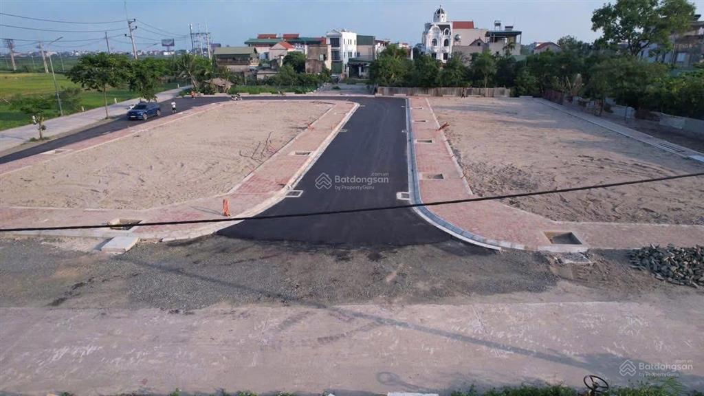Chính chủ cần bán đất đấu giá mỹ lâm phú xuyên. vị trí cách ql1a 500m. cách cao tốc pháp vân