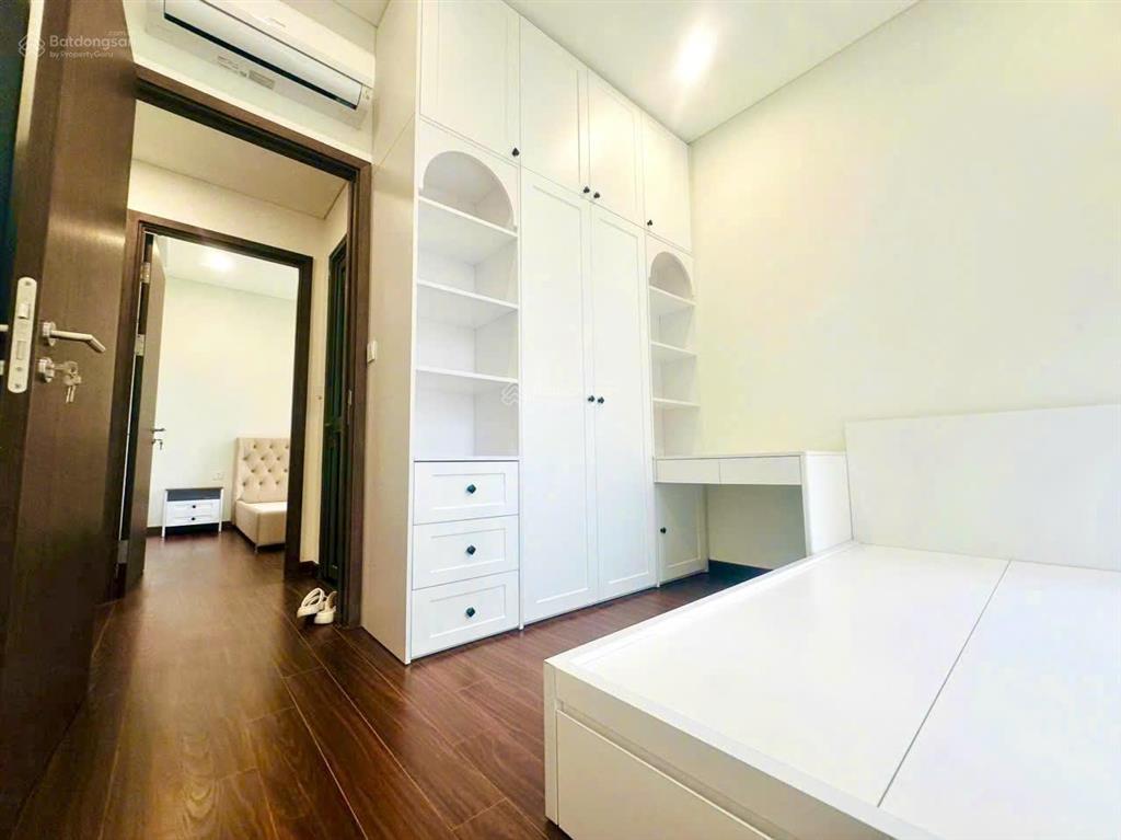 Giá bán rẻ nhanh cho ch 3pn 2wc tầng thấp full đồ xịn đẹp giá chỉ 5,35 tỷ tại masteri waterfront