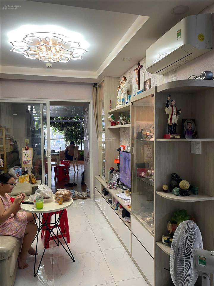 Bán căn hộ terra royal q3, 170m, 2 phòng ngủ, 2wc, 50m sân vườn, sổ hồng, giá 18 tỷ tuấn 0901 499 ***