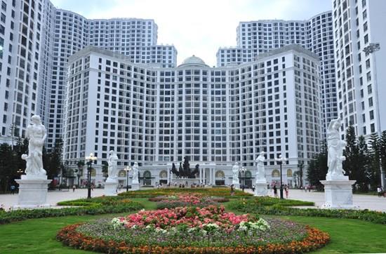 Bán căn hoa hậu 3 phòng ngủ sáng. r5 royal city diện tích 133m2 giá 14.6 tỷ 0926 399 ***