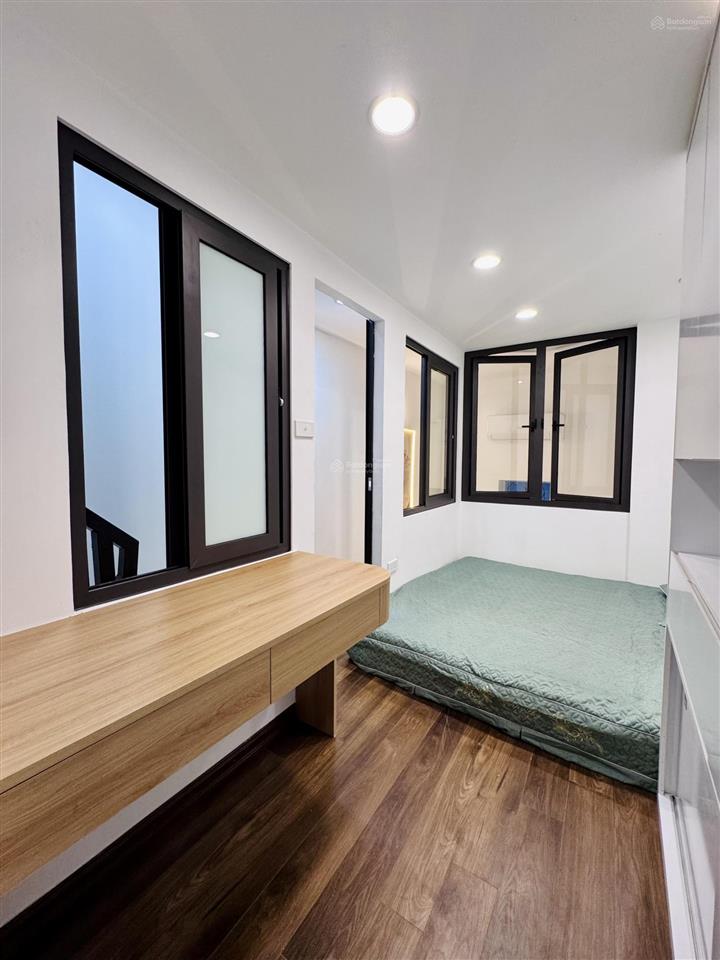Mình chính chủ bán căn nhà riêng 19.4m2 x 3.5 tầng tại thanh xuân, ngõ thông, không quy hoạch