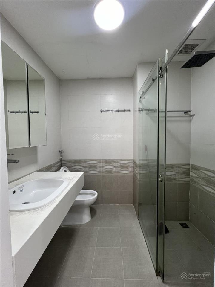 Bán chung cư đường dương đình nghệ, cầu giấy, hà nội, 100m2, 3 phòng ngủ 6,7 tỷ