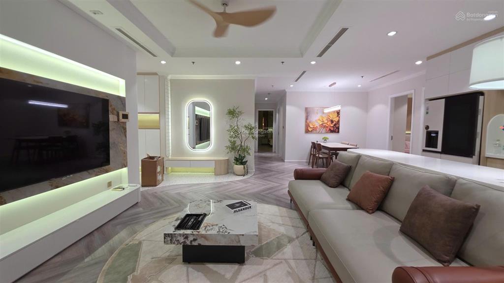 Cần bán gấp căn hộ cao cấp 4pn 3wc, sở hữu vĩnh viễn, 159m2, vinhomes central park, view đẹp