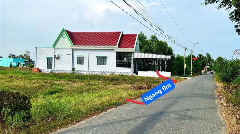 Đất thổ cư mặt tiền nhựa 6m. cách cảng quốc tế long an 2km