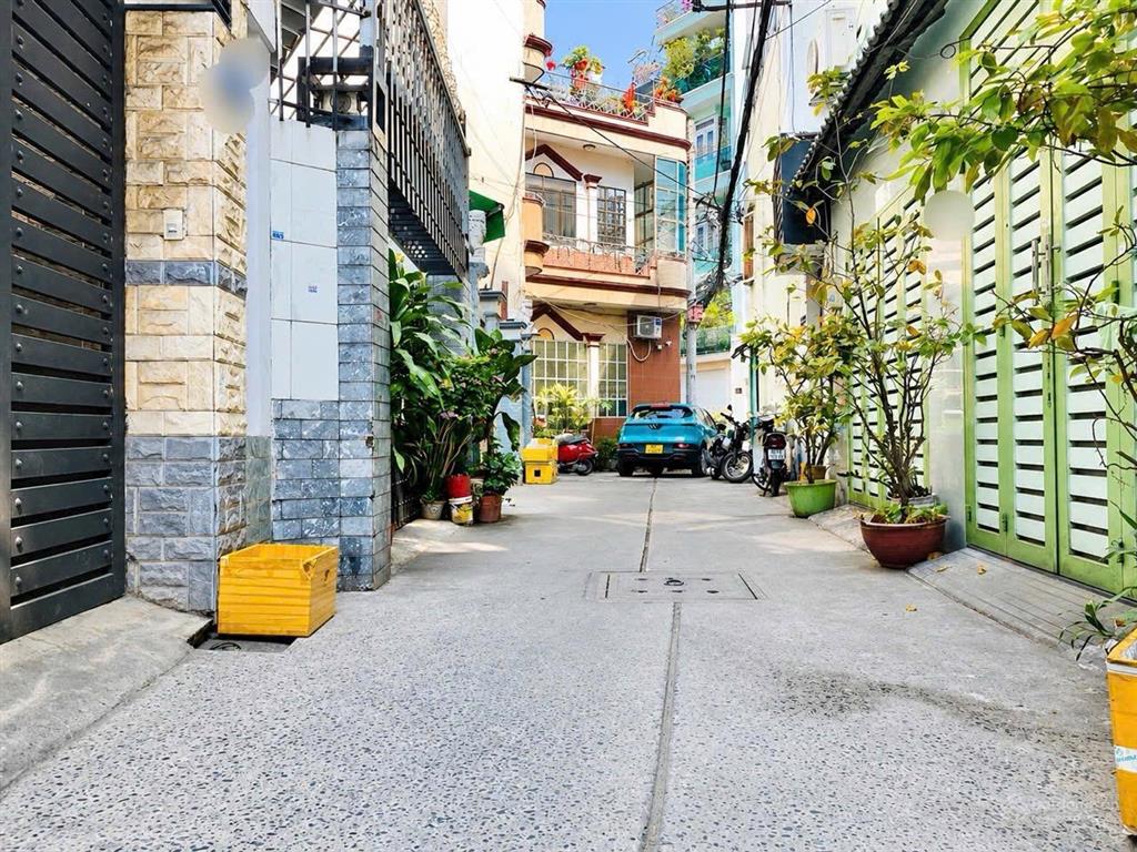Hàng hiếm tân bình phường 9 cũ 70m nở hậu hẻm ô tô sát nhà hàng xóm lữ gia