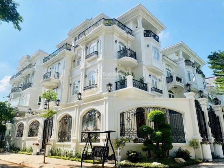 Rổ hàng chính chủ bán gấp biệt thự & nhà phố cityland quận 7, dt 6x20m giá 29 tỷ, sổ hồng riêng