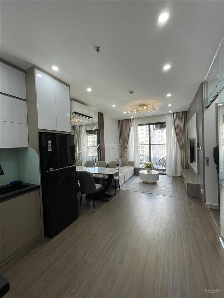 Chủ nhà cần bán gấp căn 1n+ 43m2 giá tòa s303 vinhomes smart city, giá trong tháng 8