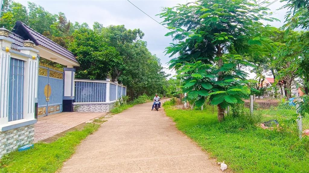 1626m2 & 25m mặt tiền, giá 2,6 tỷ, sau bệnh viện mới xã ngãi giao đất giữa trung tâm tiềm năng vip