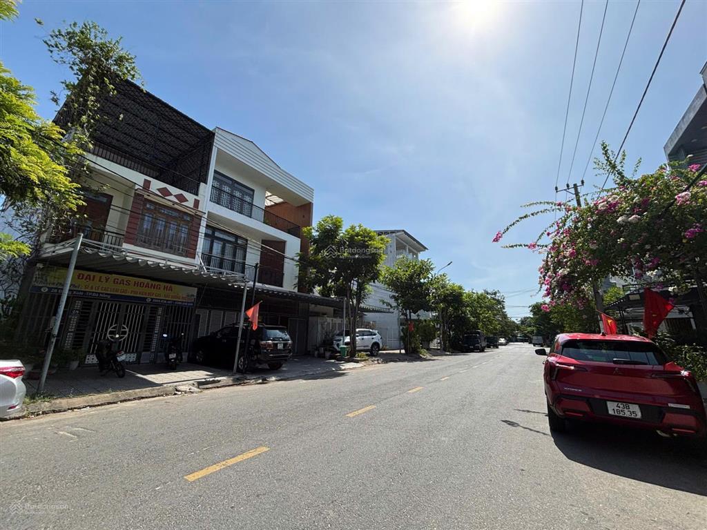 Bán đất mặt tiền đồng xoài, liên chiểu đường 10,5m hướng đông nam, giá chỉ 4 tỷ 990 tl