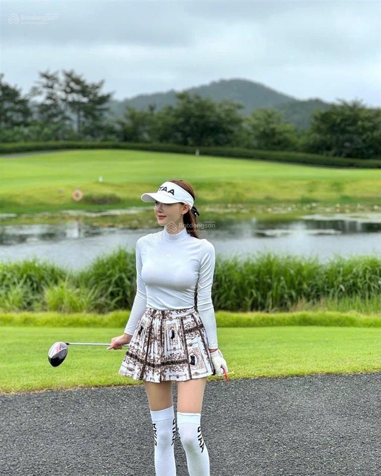 Chuyển nhượng lô đất biệt thự băng 1 cực đẹp tại dãy c sân golf tam đảo nhiều người tìm