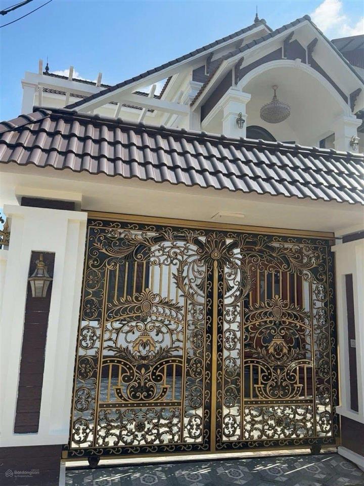 Biệt thự 2 tầng 1 tum quảng hội nội bài, sóc sơn 160m mt 9,7m ô tô tránh
