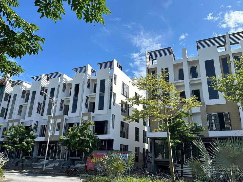 Bán liền kề kinh doanh đường 25m khu đô thị thanh hà cienco 5 xây dựng 4 tầng giá chỉ 11,5 tỷ