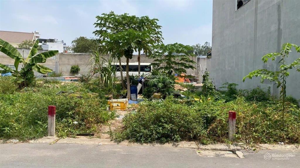 Lô đất 64m2 full thổ ngay chợ 339 trung tâm quận 9, đường ô tô sạch đẹp, sổ riêng giá nhỉnh 6 tỷ