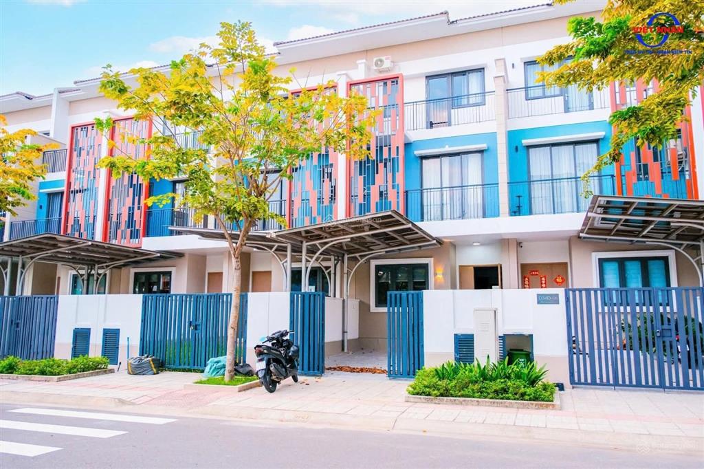Bán biệt thự sun casa central, 3,15 tỷ, 100m2, giá tốt, view đẹp