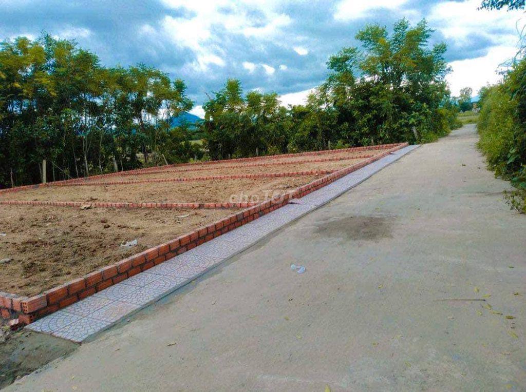Đất Tp Đà Nẵng 2xx triệu diện tích 200 m2 đất ở hoàn toàn
