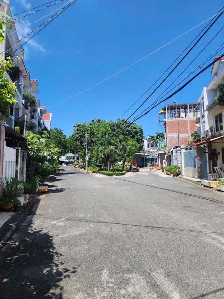 bán đất mặt tiền nội bộ p8