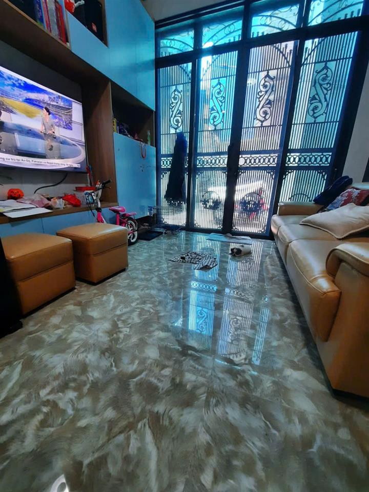 🏠 CHO THUÊ NHÀ KHƯƠNG TRUNG – THANH XUÂN 35M² × 4 TẦNG 2PN – 2WC 11 TRIỆU/THÁNG