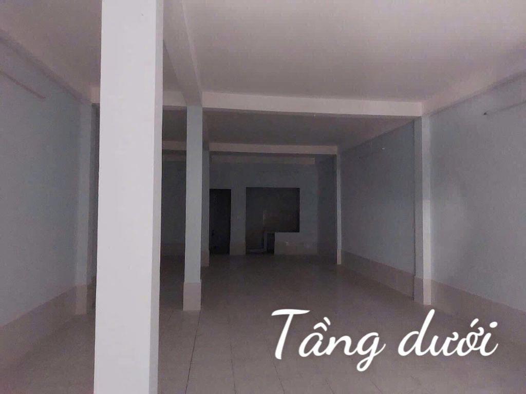 Bán nhà MT đường ĐHT 45 phường Đông Hưng Thuận Quận 12