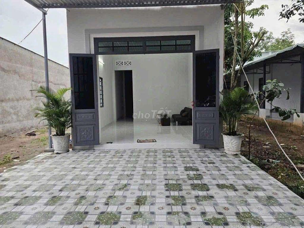 CHỦ CÀN TIỀN- BÁN GẤP NHÀ MỚI XÂY