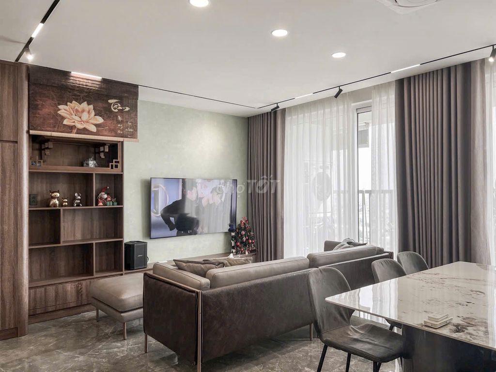 Căn hộ 3 phòng 83m2 nội thất cao cấp luxury Orchard Parkview Novaland