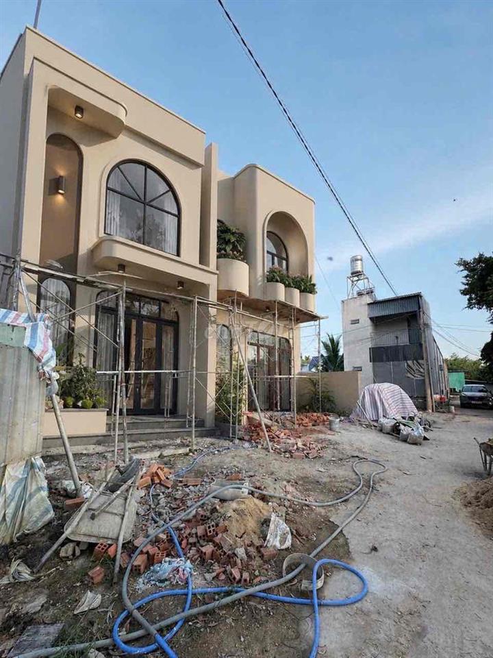 799 TRIỆU NHẬN NHÀ SÁT VSIP 2-ĐỒNG AN 2 HOÀ LỢI