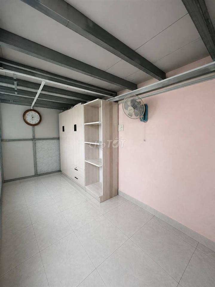 Chính chủ bán căn hộ 2 tầng Quận 5, DTSD 99,87m² – sổ riêng