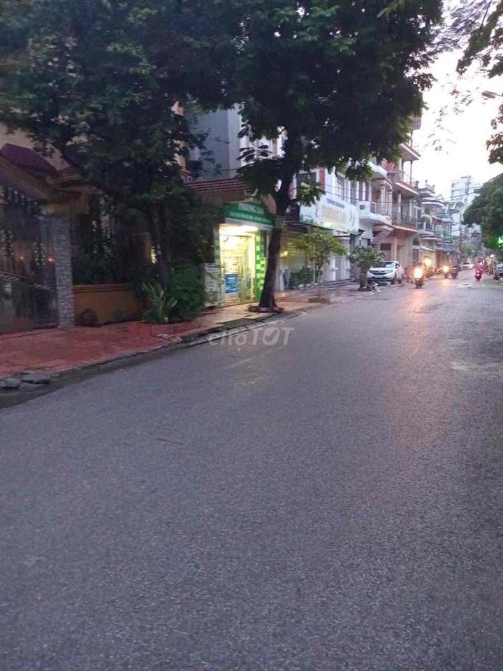 biệt thự 4 tầng ngay hồ an biên