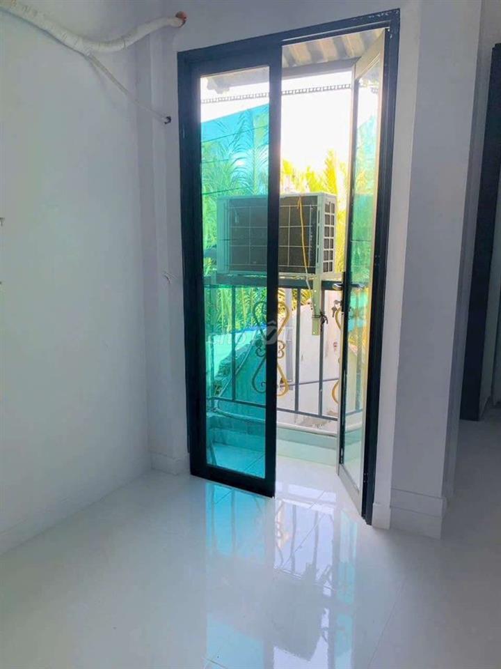 CẦN BÁN GẤP NHÀ HẺM 1206 HUỲNH TẤN PHÁT Q7